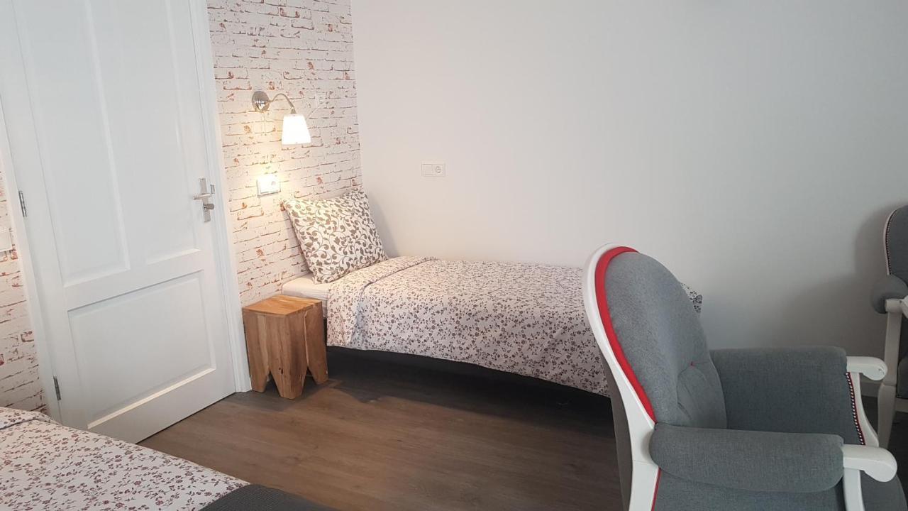 Quadruple Room with Private Bathroom,768840370:JPEG