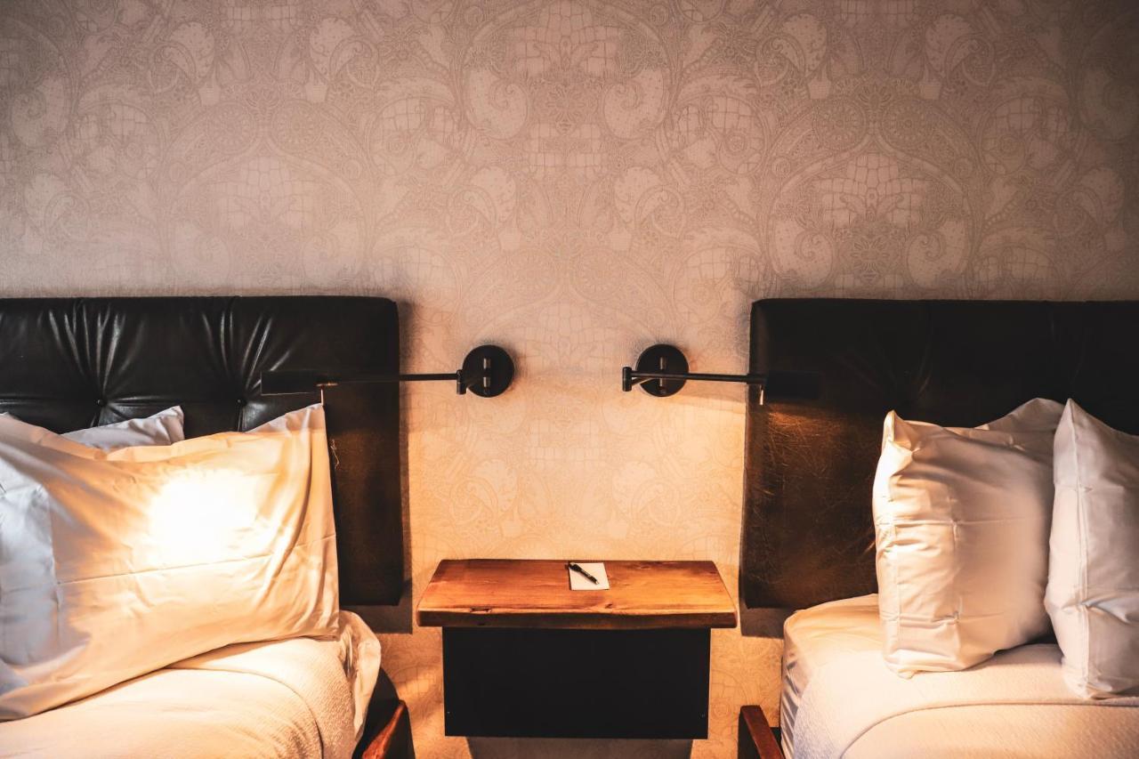 Deluxe Queen Room with Two Queen Beds,1534070896:JPEG