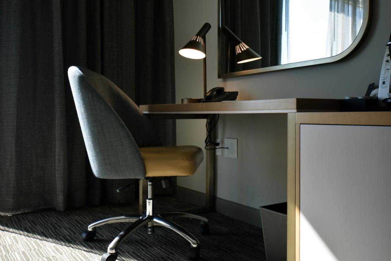 Academy View King Room
