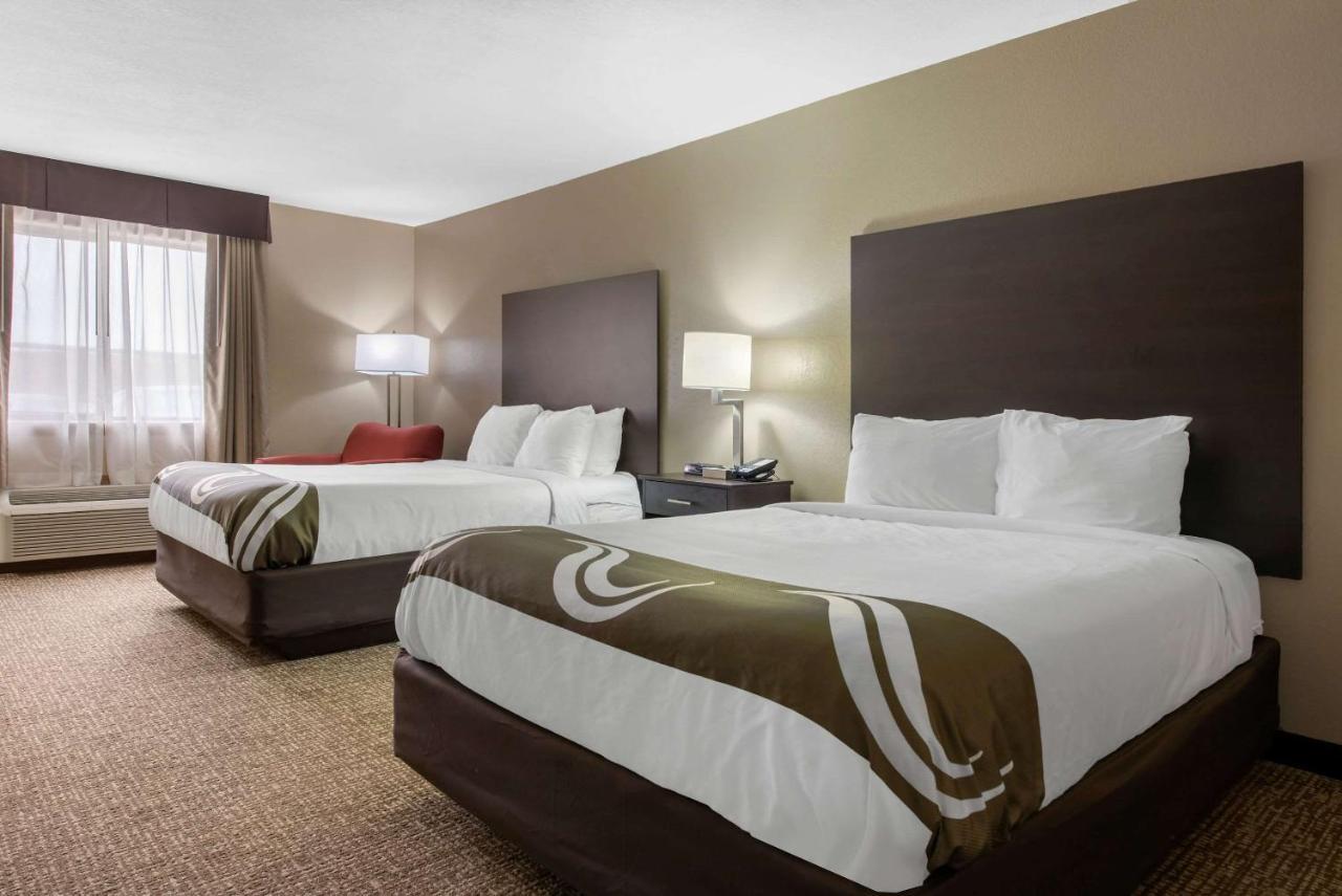 Queen Room with Two Queen Beds - Non-Smoking