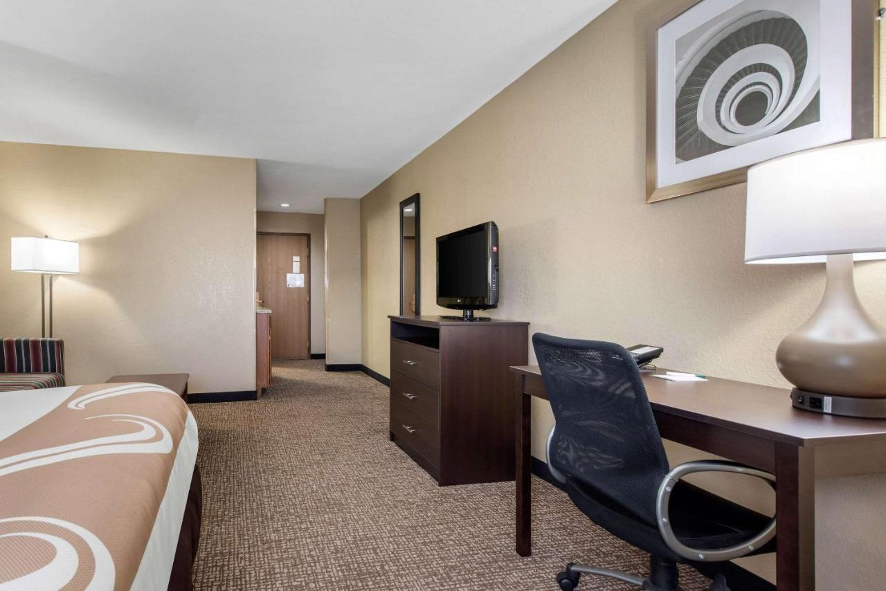 King Suite with Sofa Bed - Non-Smoking