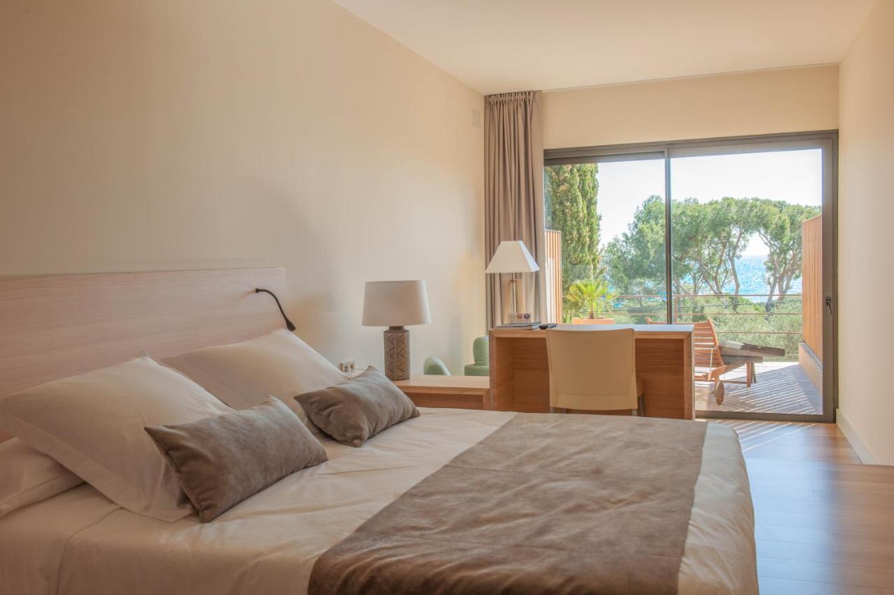 Suite Junior con terraza y vistas al mar