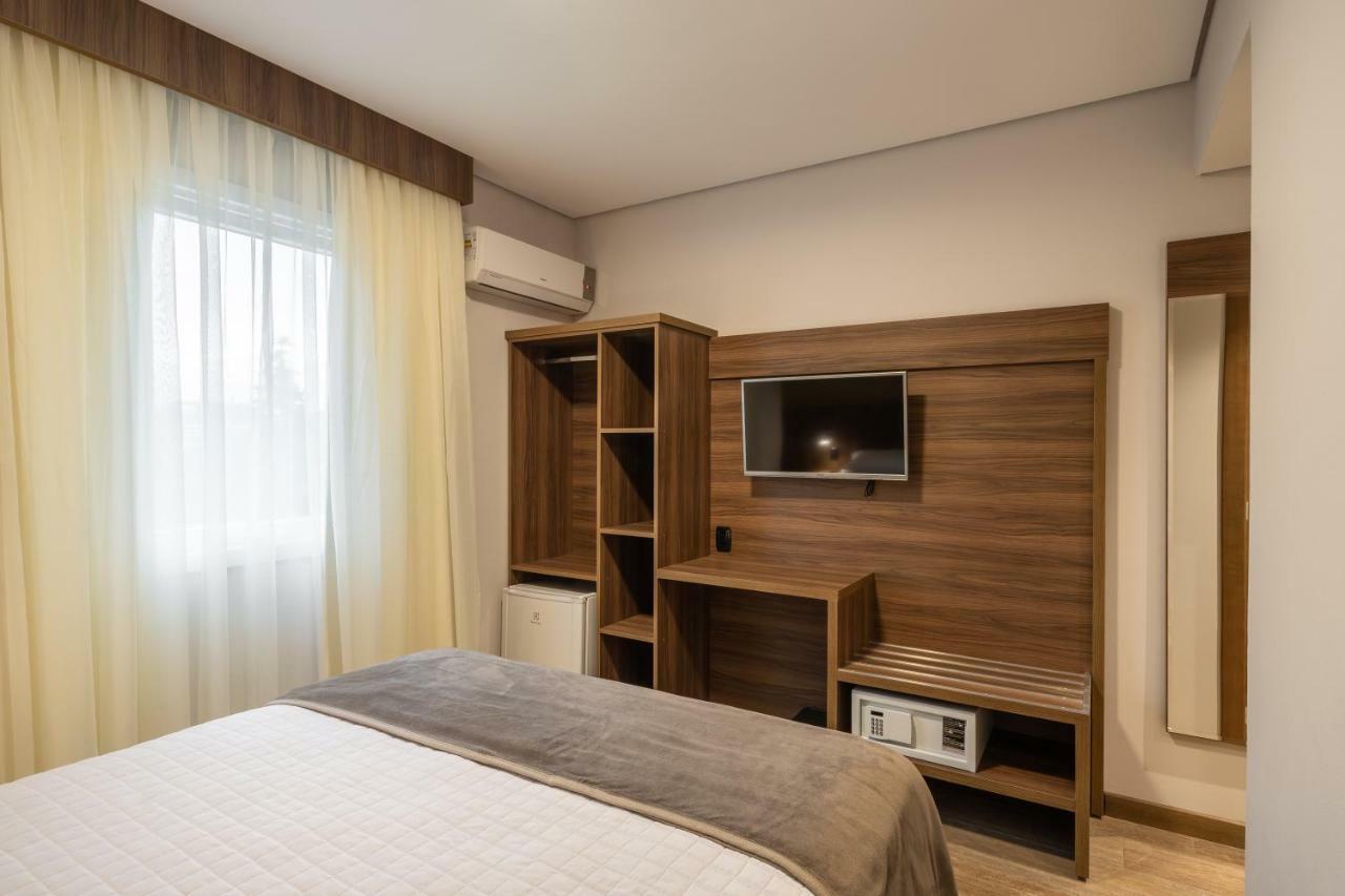 Quarto Duplo Econômico