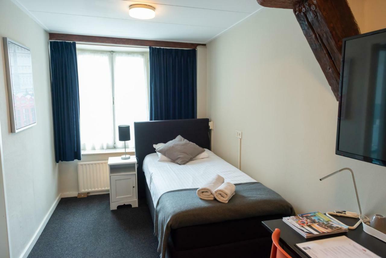 Standard Single Room,968102734:JPEG
