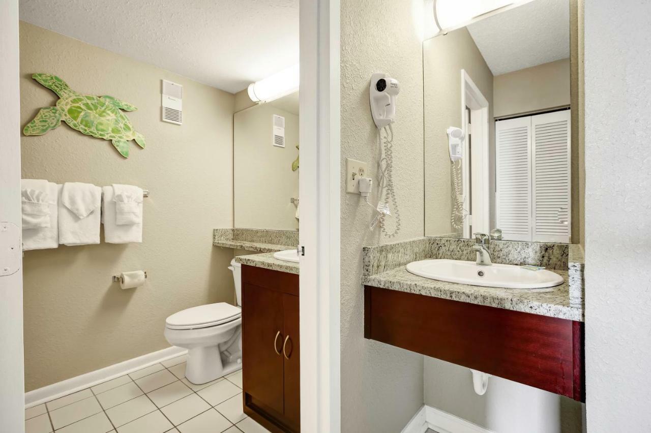 Double Room,782104179:JPEG