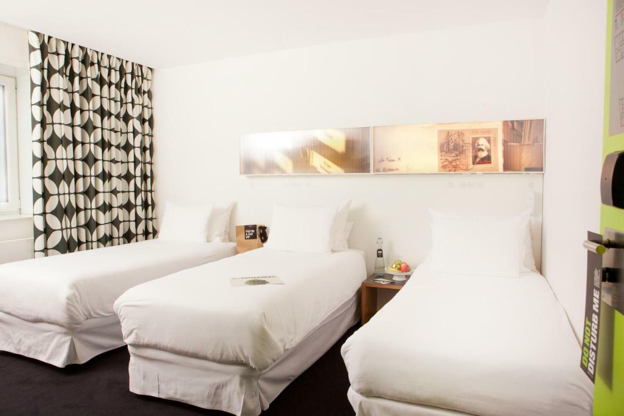 Triple Room,1212116227:JPEG