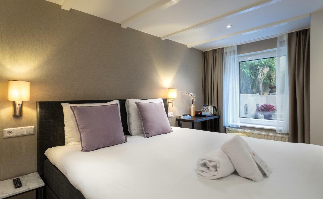 Small Double Room - Basement,1281225562:JPEG