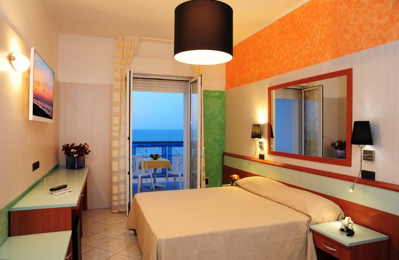 Camera King con Vista Mare