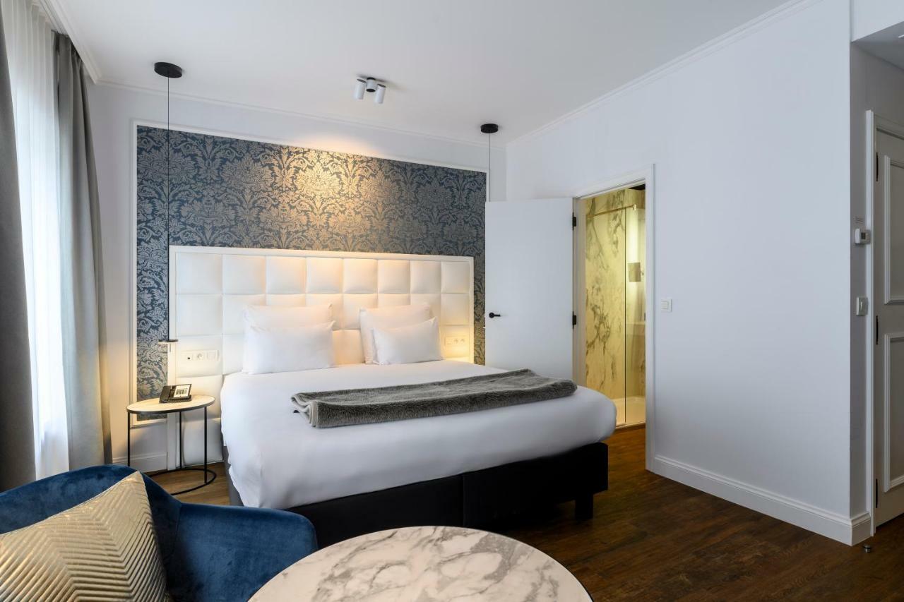 Standard Double Room with City View,789976338:JPEG