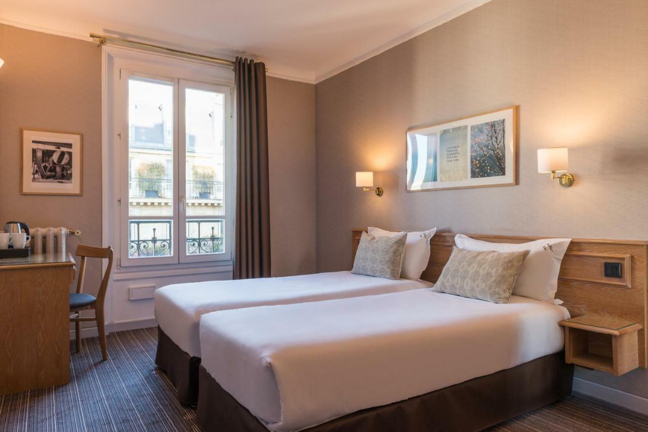 Quarto Superior com 2 Camas de Solteiro
