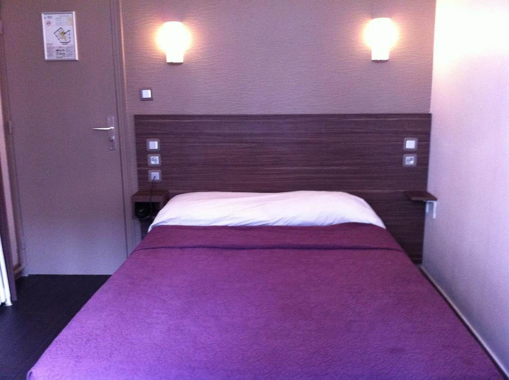 Quarto Duplo