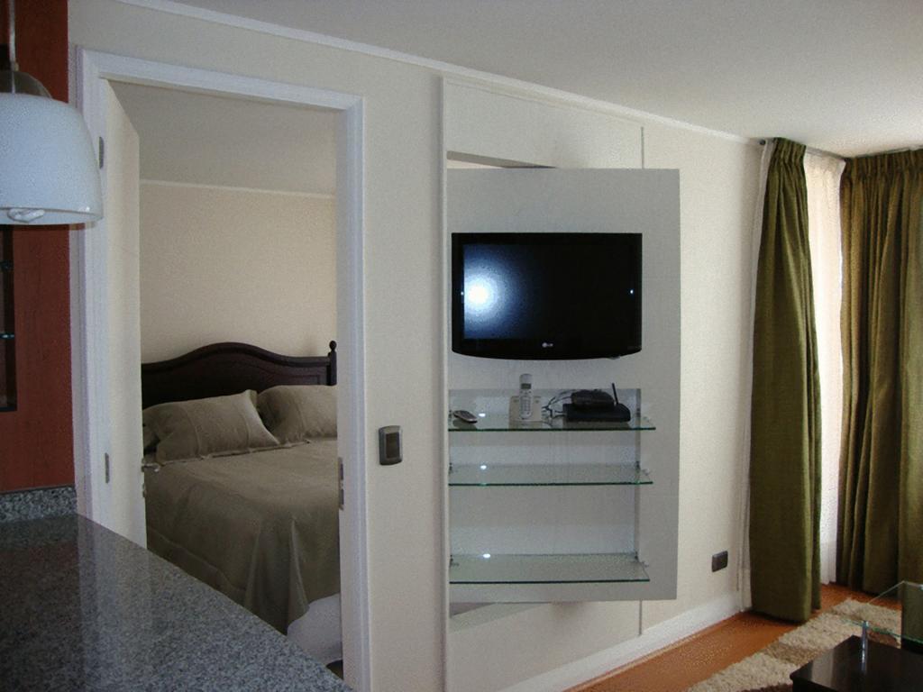 Economy Queen Room,917758294:JPEG