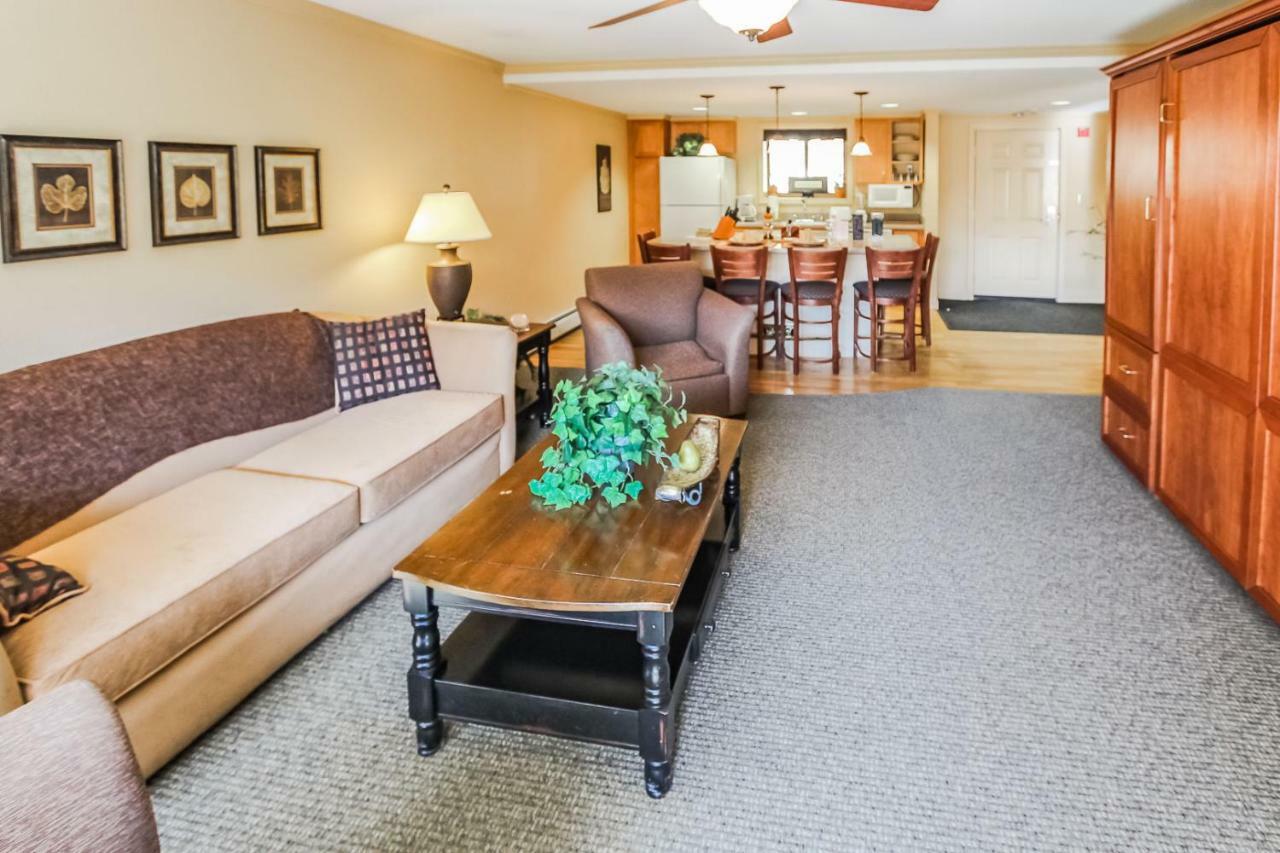 Deluxe Two Bed Room Suite