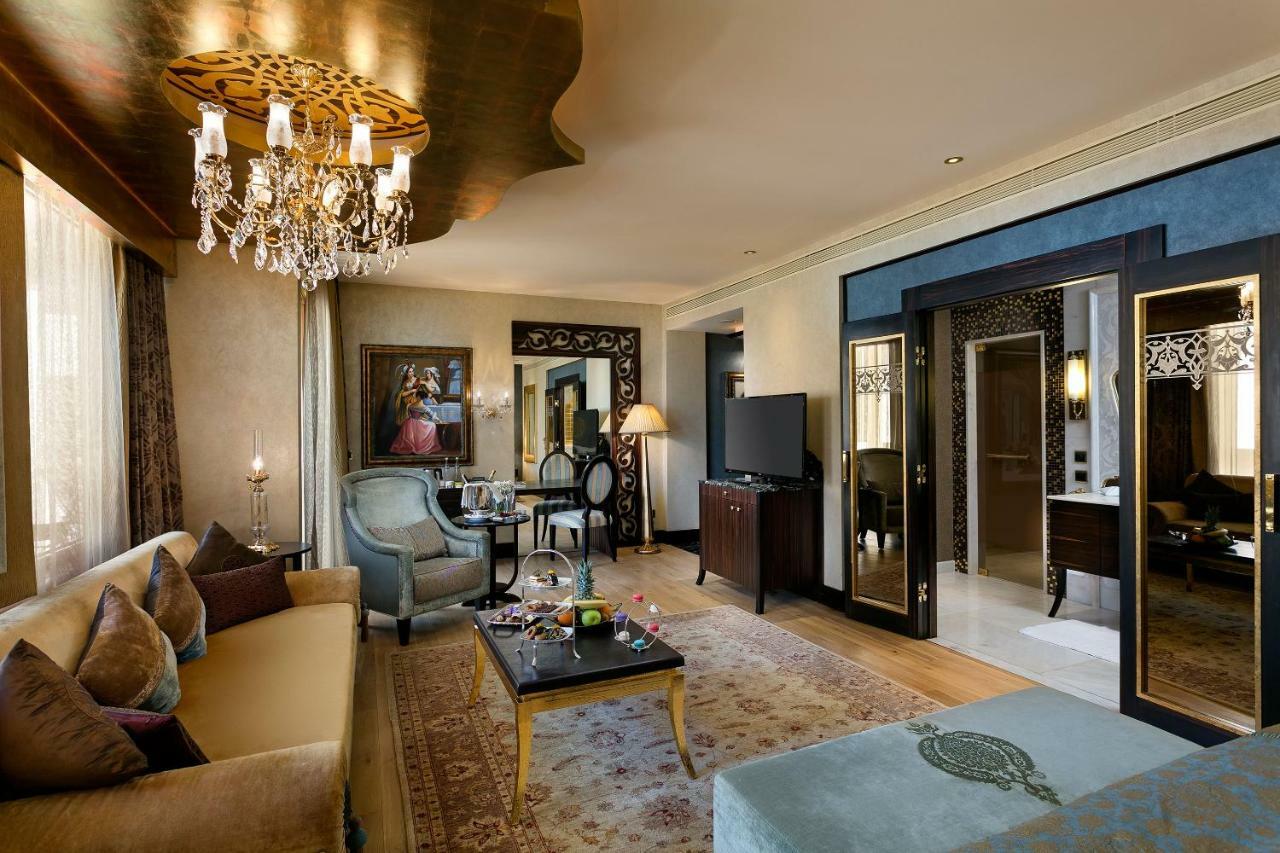 Deluxe Room with Jacuzzi,799527819:JPEG