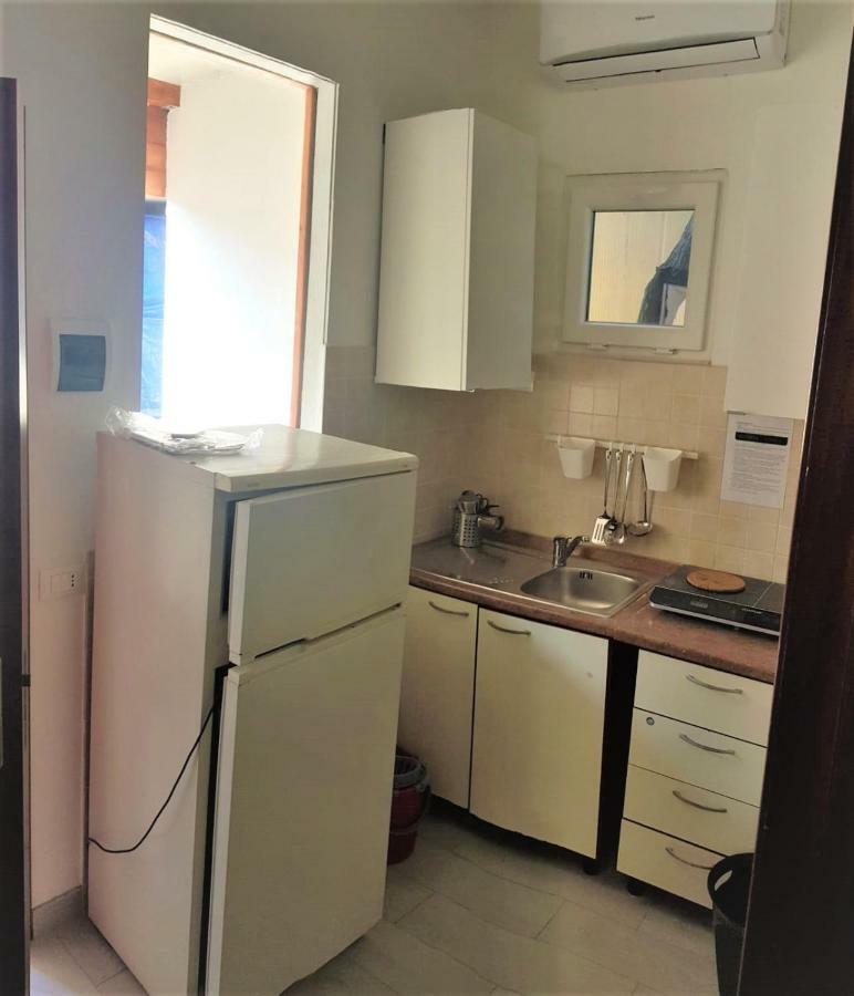 Two-Bedroom Bungalow,658472121:JPEG