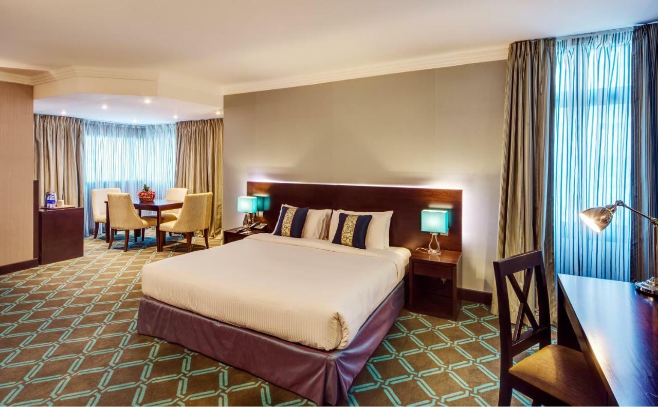 Junior Suite,830913779:JPEG