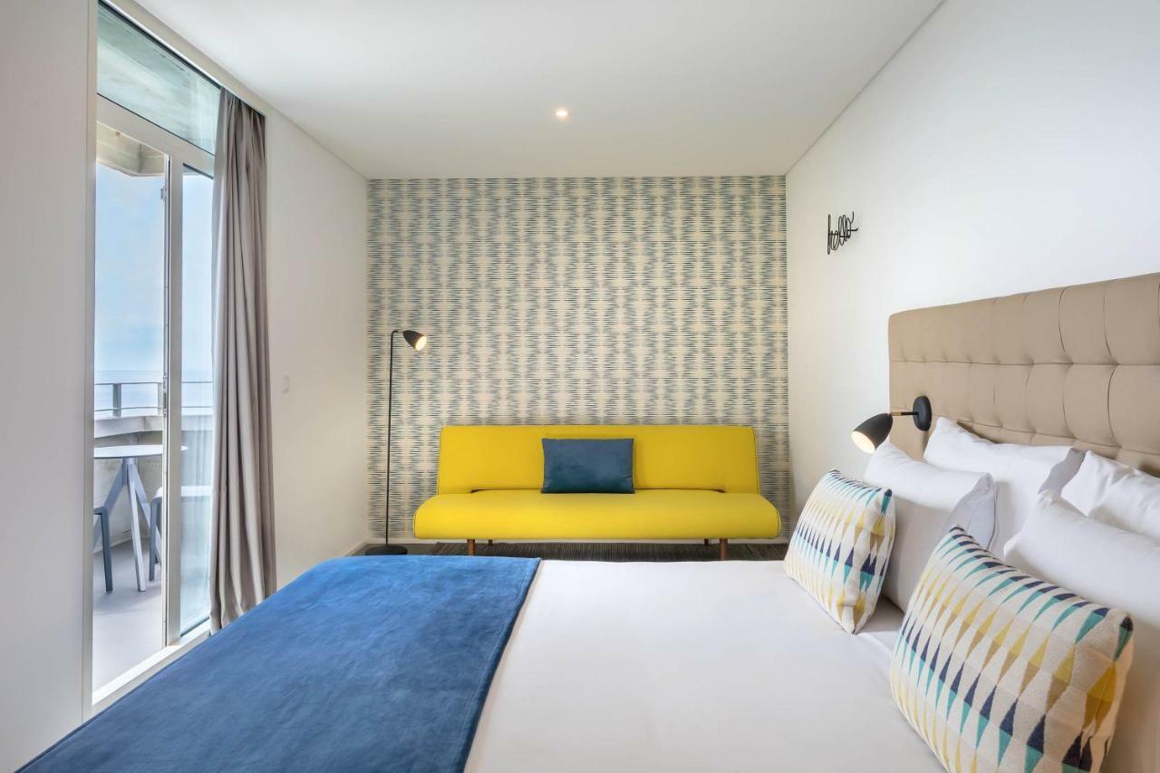 Suite Deluxe com Vista Mar (3 Adultos)