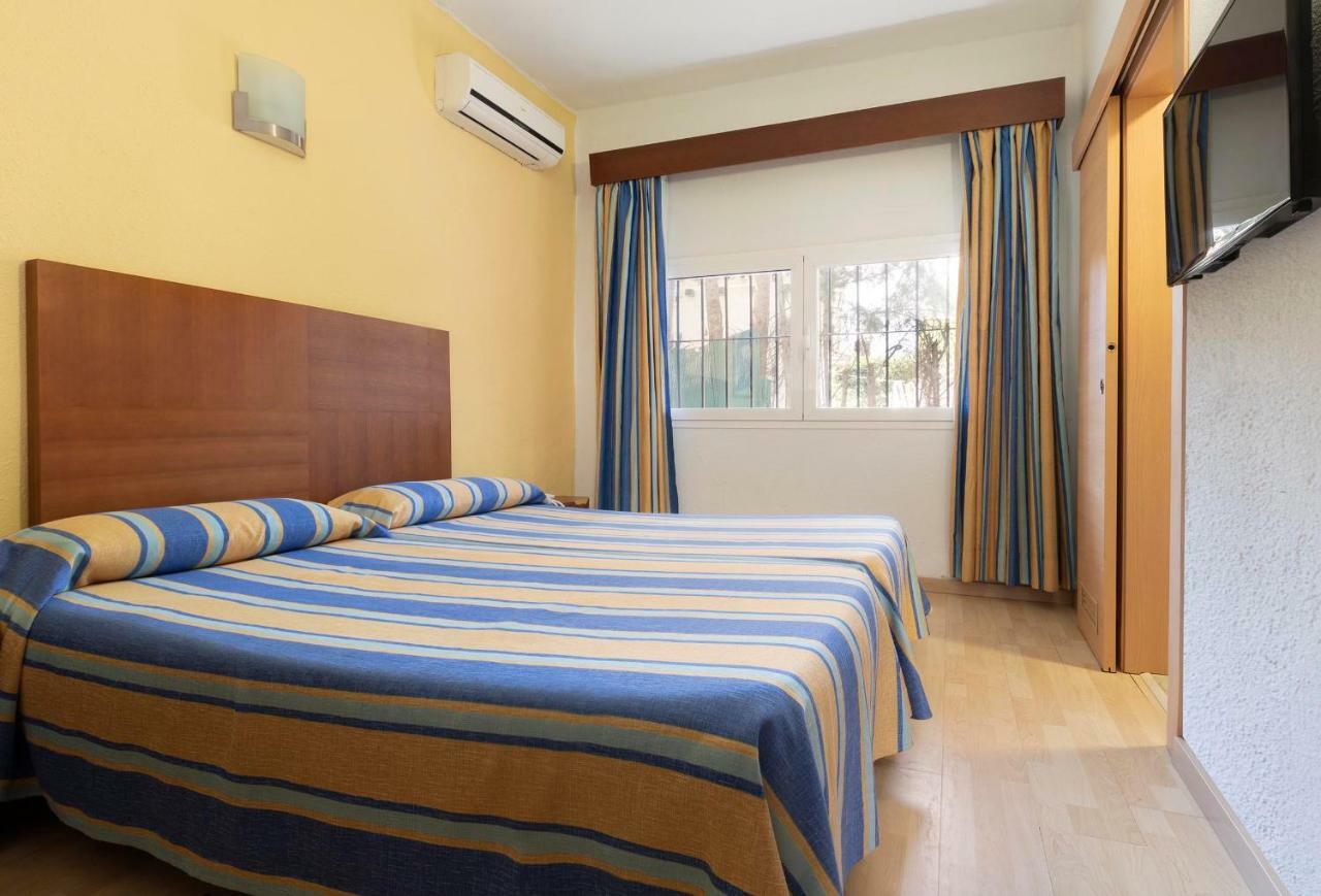 Single Room,806819376:JPEG