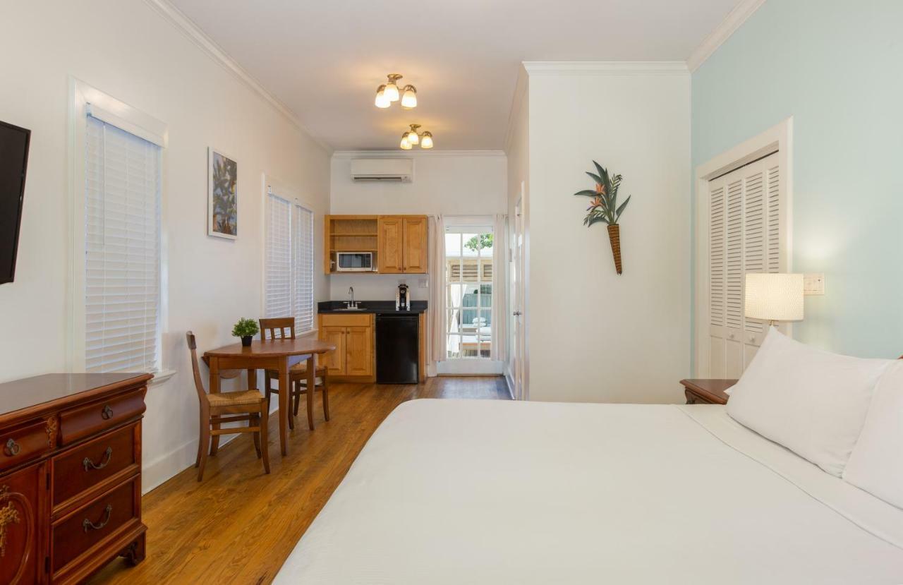 Cabana Junior Suite