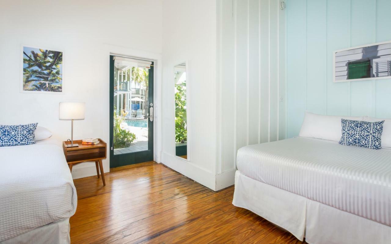 Cabana Kamer met 2 Queensize Bedden