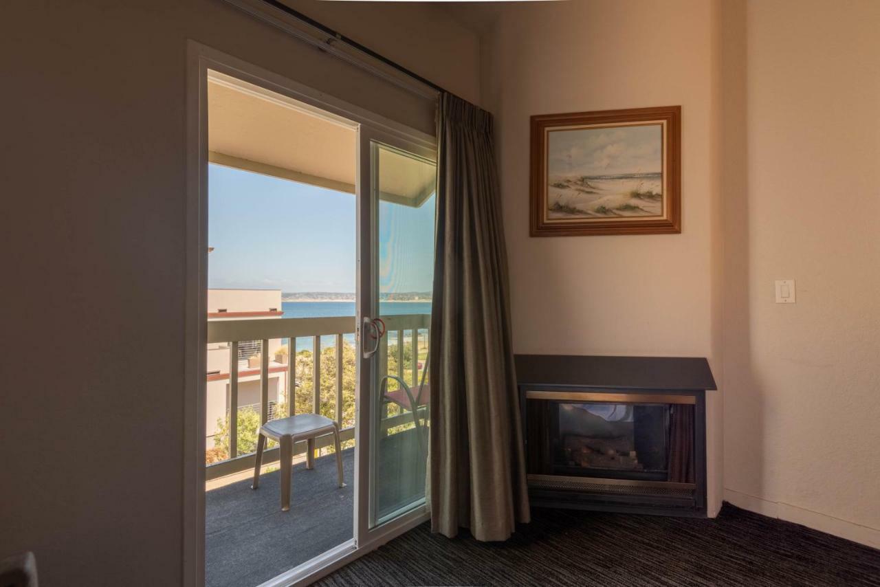 King Room Partial Ocean View Fireplace,1769521358:JPEG