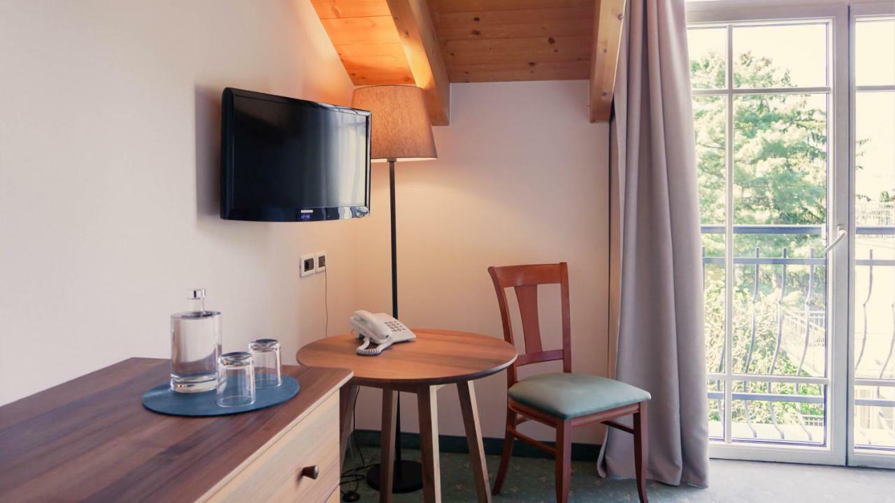 Standard Double Room - Vista,812586543:JPEG
