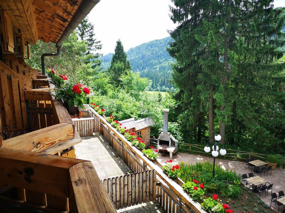 Tweepersoonskamer met 1 of 2 Bedden en Balkon