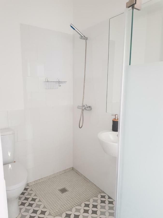 Quarto Duplo com Casa de Banho Privativa
