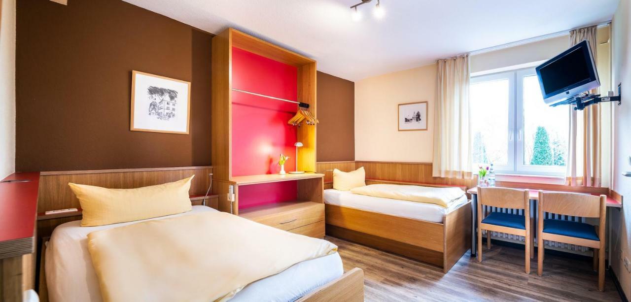 Standard Doppelzimmer mit getrennten Betten