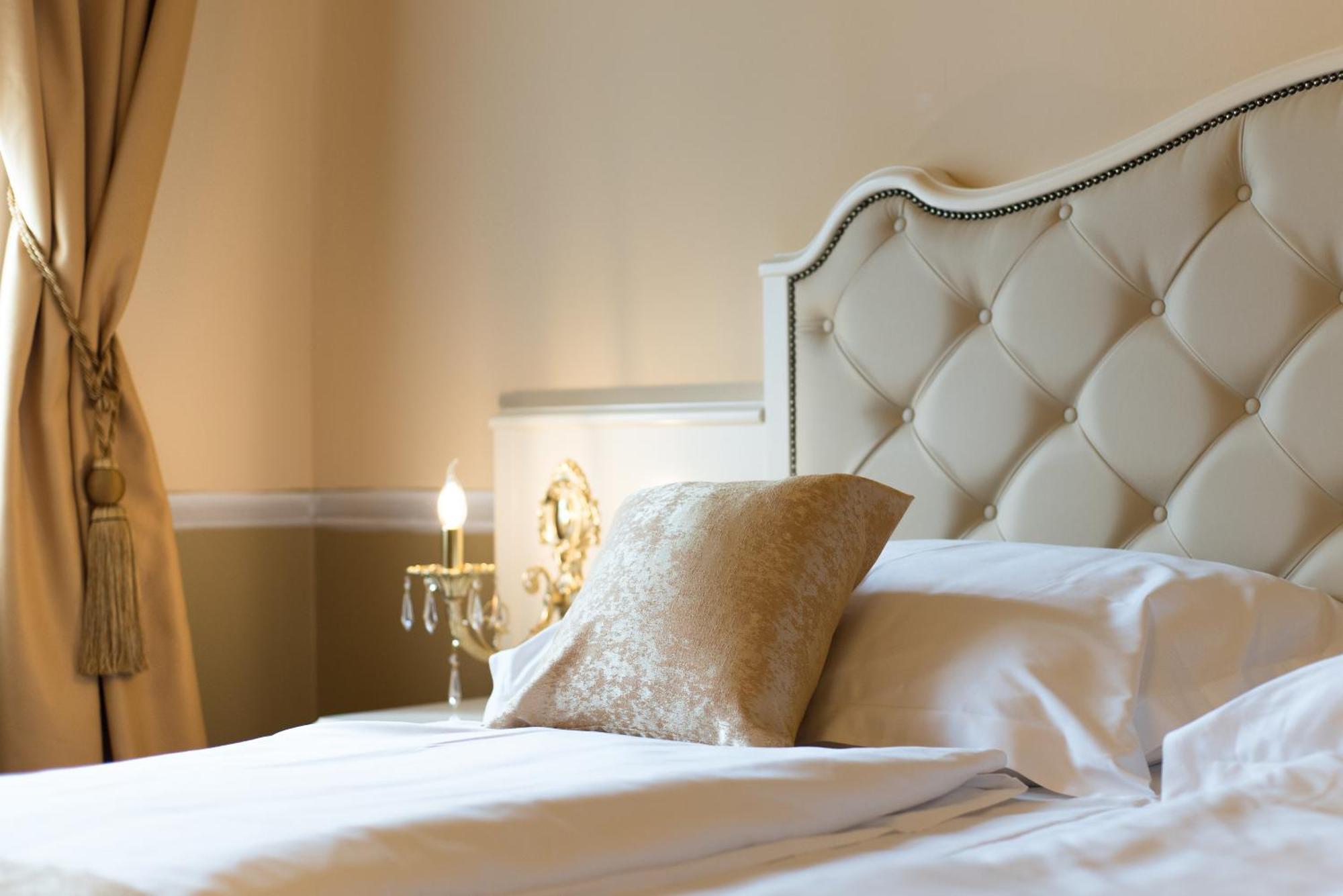 Chambre Lit Queen-Size Deluxe - Vue sur Ville