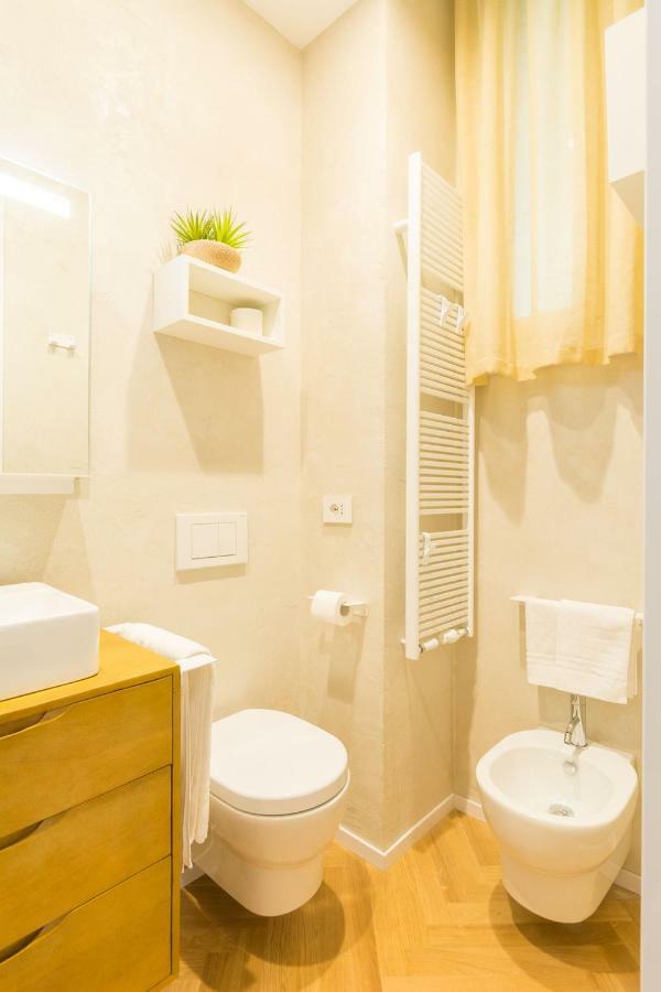 Double Room,827318093:JPEG