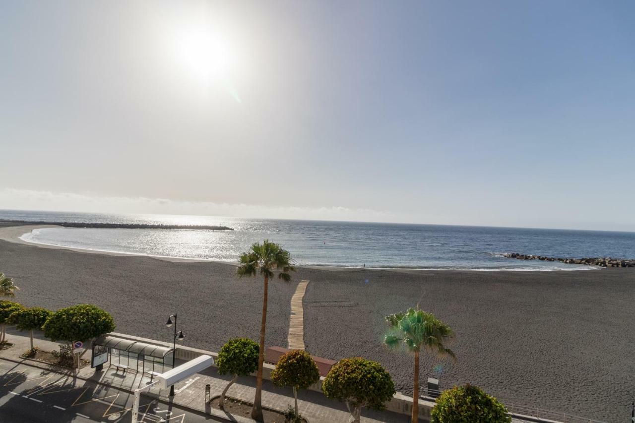 Habitación Doble Deluxe con balcón y vistas al mar
