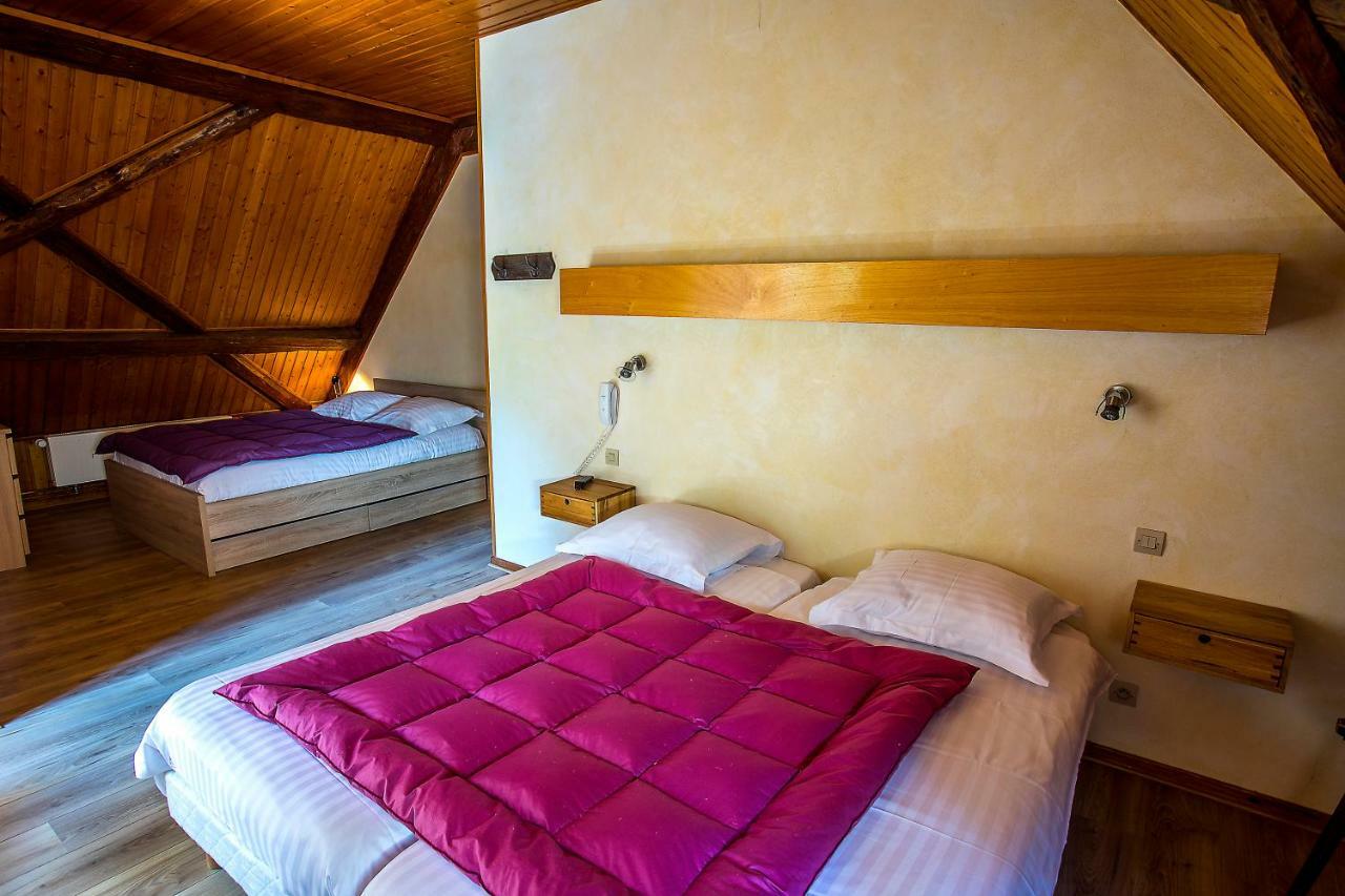 Chambre Familiale (2 Adultes et 2 Enfants)