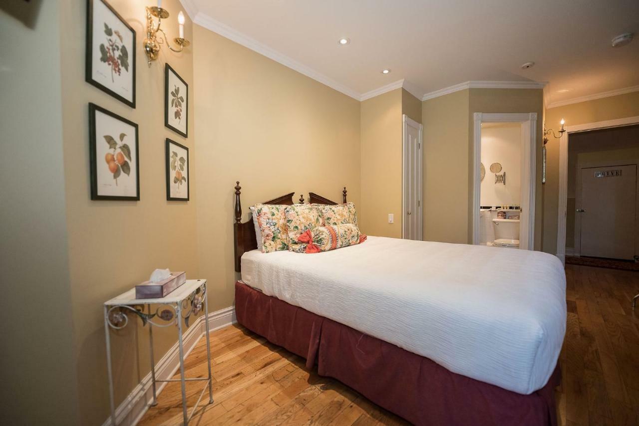 Quarto Standard com Cama Queen-size