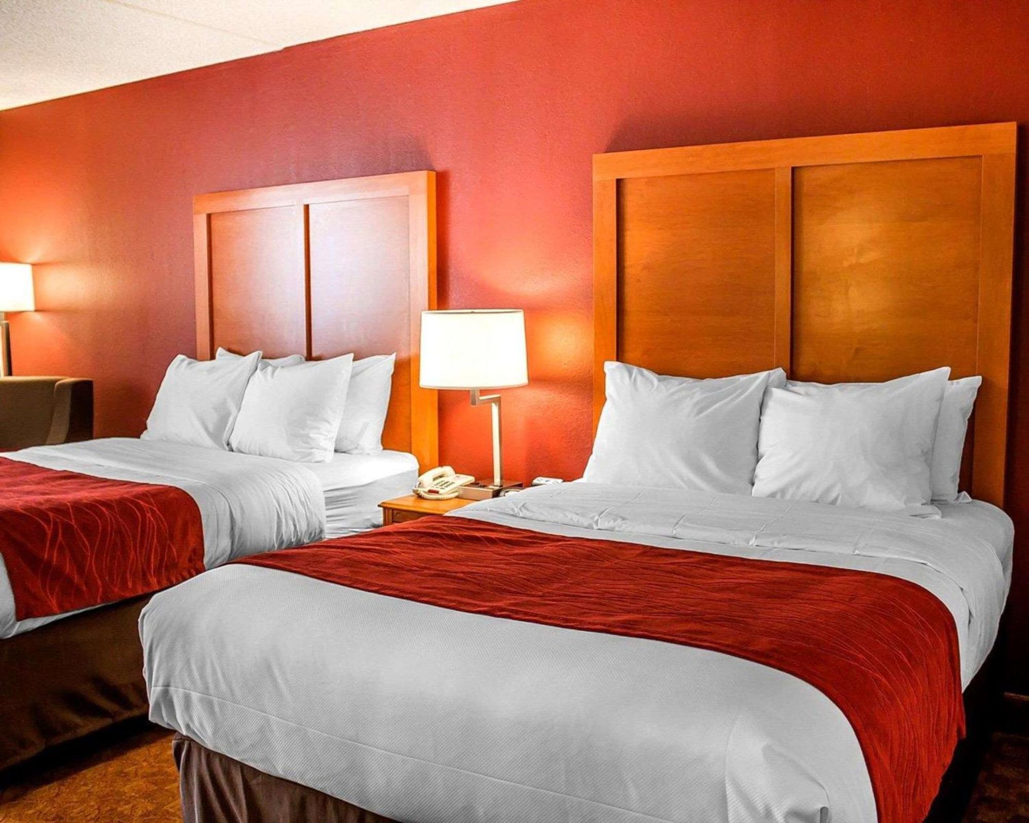 Double Room with Two Double Beds - Accessible/Non-Smoking