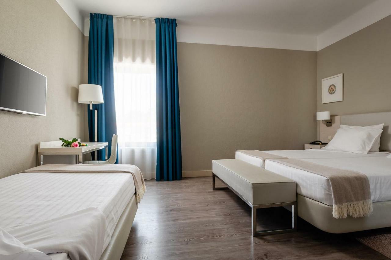 Triple Room,845652914:JPEG