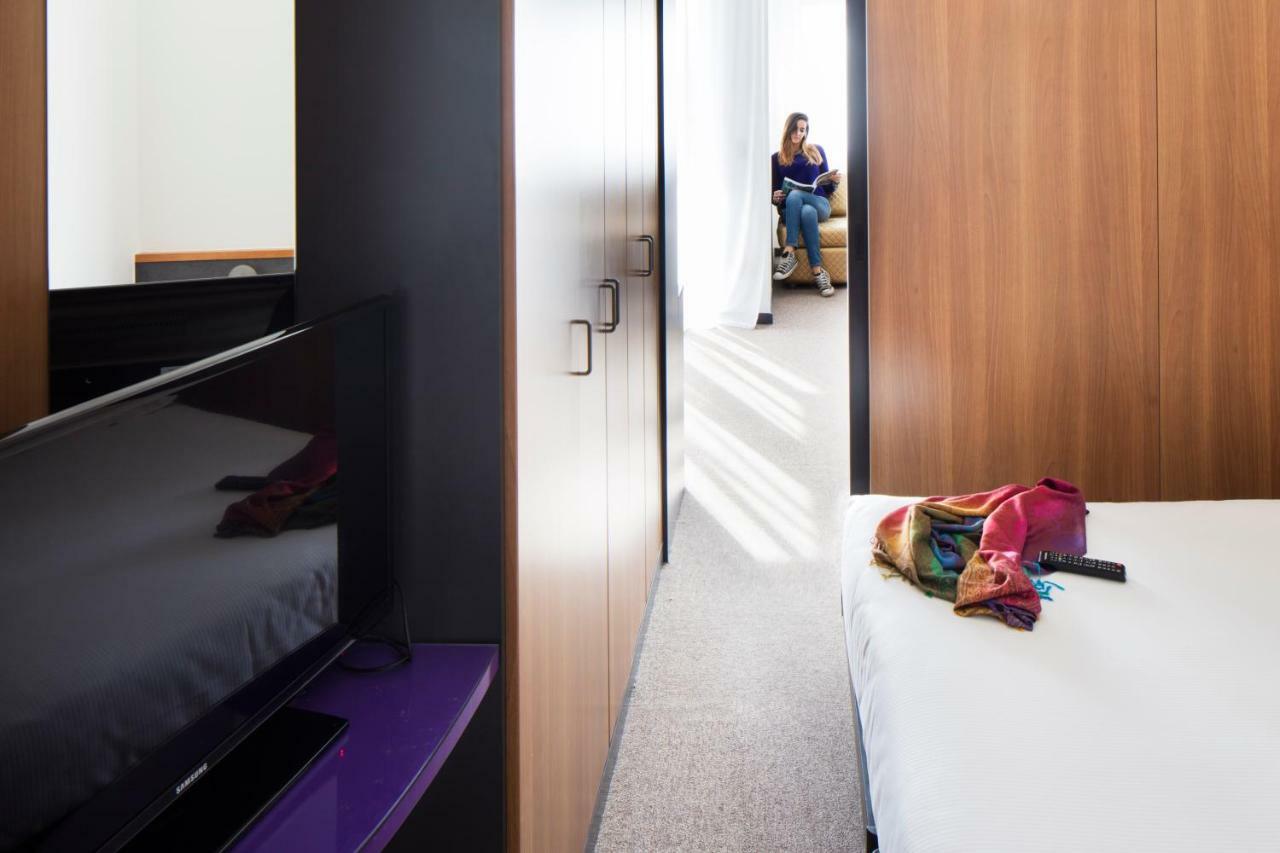 Standard Triple Room with Balcony,846957995:JPEG