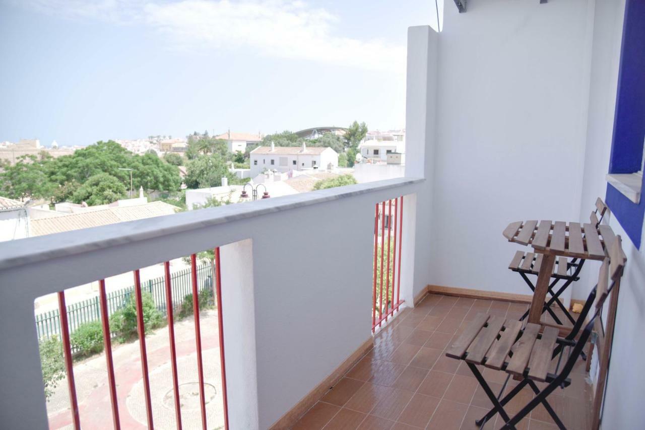 Quarto Duplo Deluxe com Varanda e Vista Mar