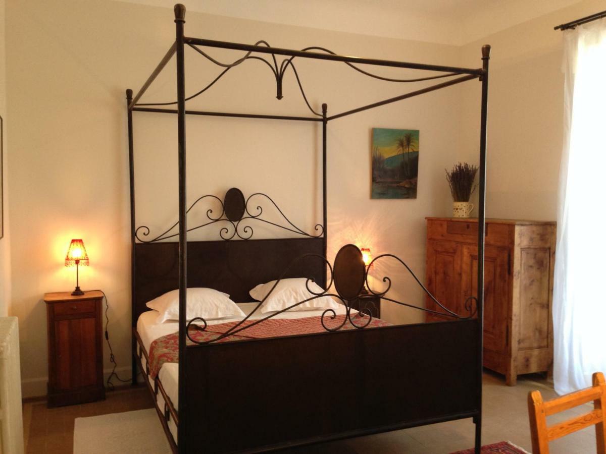 Chambre Lit Queen-Size Deluxe