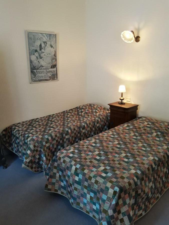 Chambre Simple avec Salle de Bains Extérieure Privative