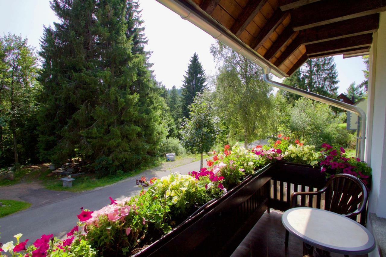 Studio-Apartment mit Balkon