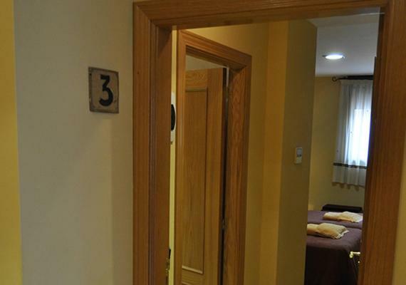 Double Room,860287934:JPEG