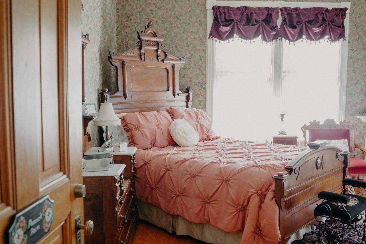 Queen Suite