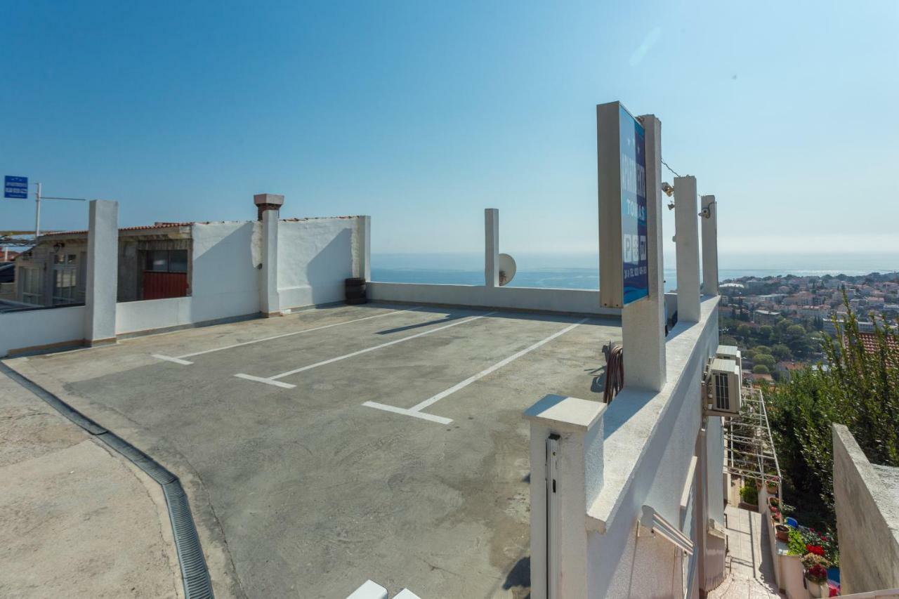 Doppelzimmer mit Balkon und Meerblick