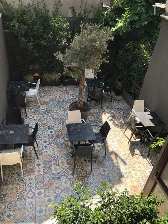 Quarto Triplo Econômico