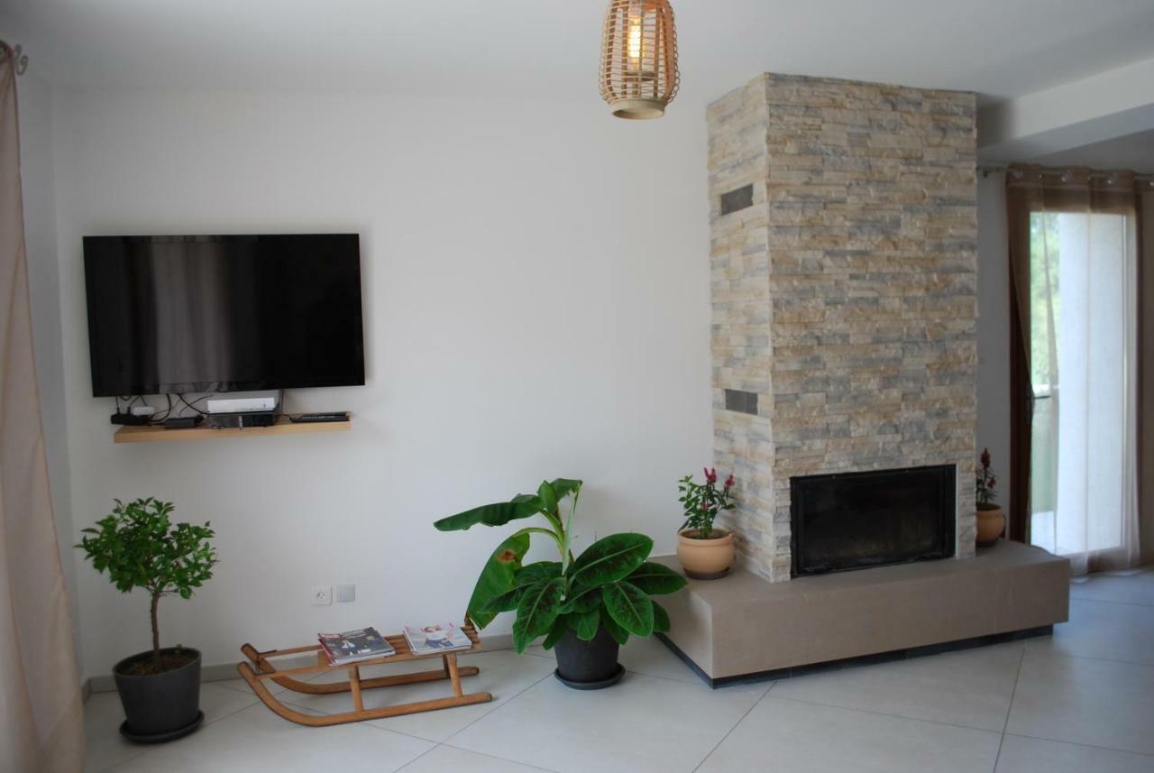 Chambre Double ou Lits Jumeaux avec Salle de Bains Privative