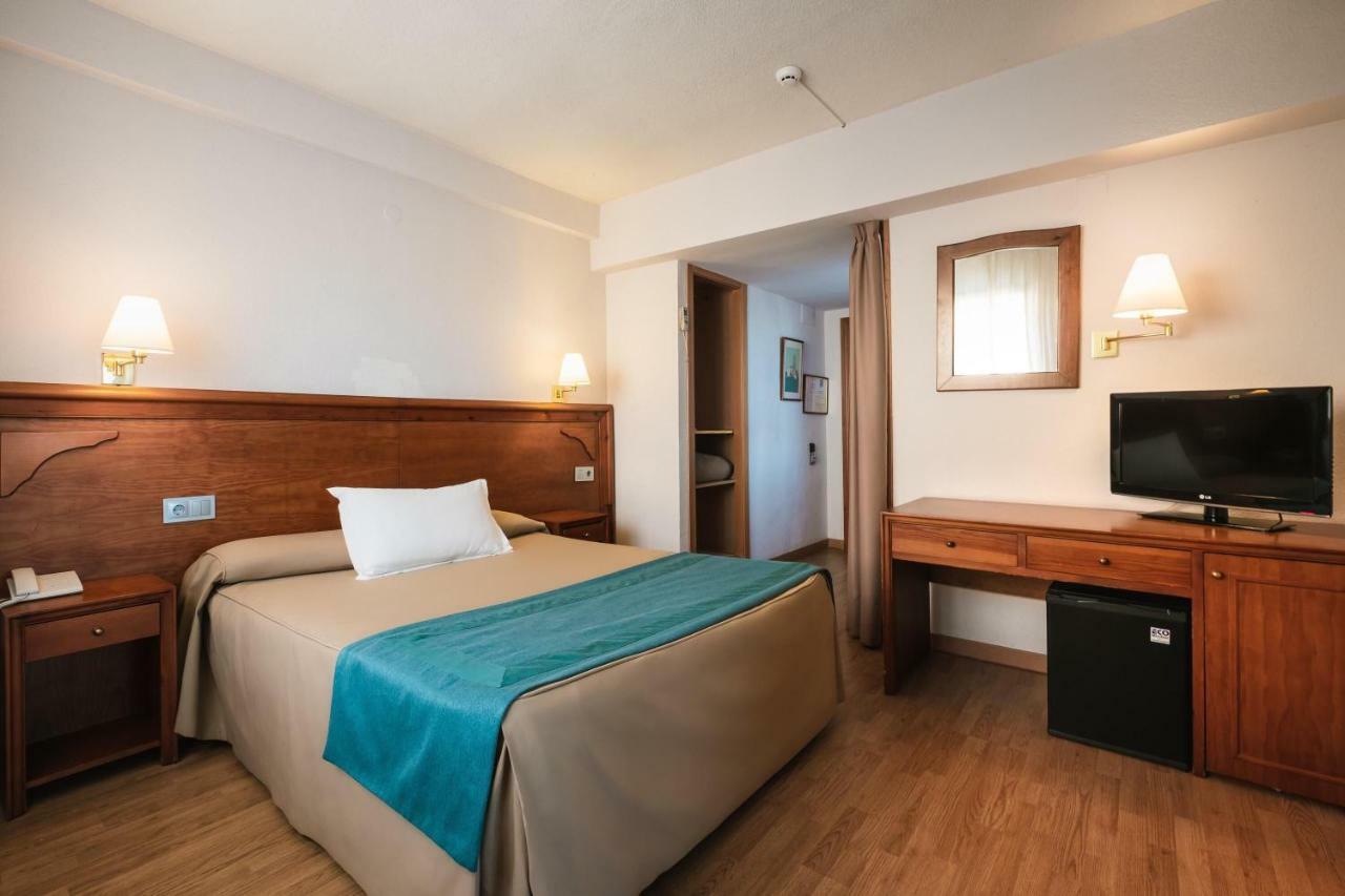 Double Room,1293749734:JPEG