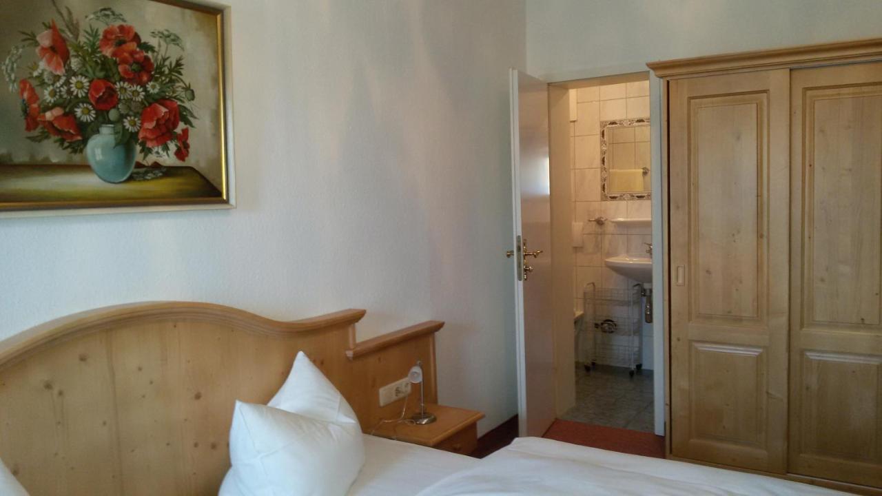 Double Room,917983672:JPEG