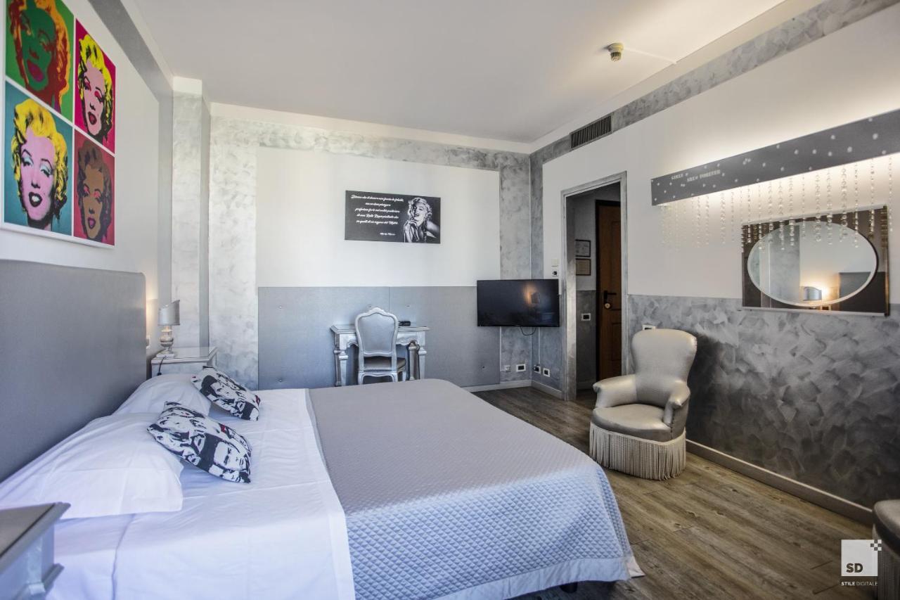 Junior Suite,928244125:JPEG