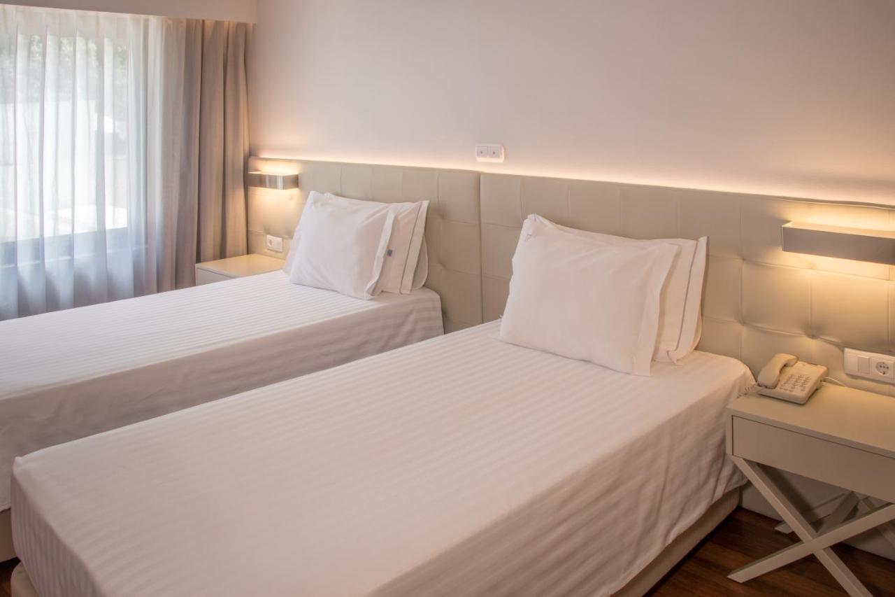 Double or Twin Room,928917256:JPEG